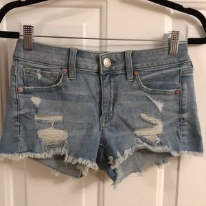🍒3/$30 AEO Distressed denim shorts